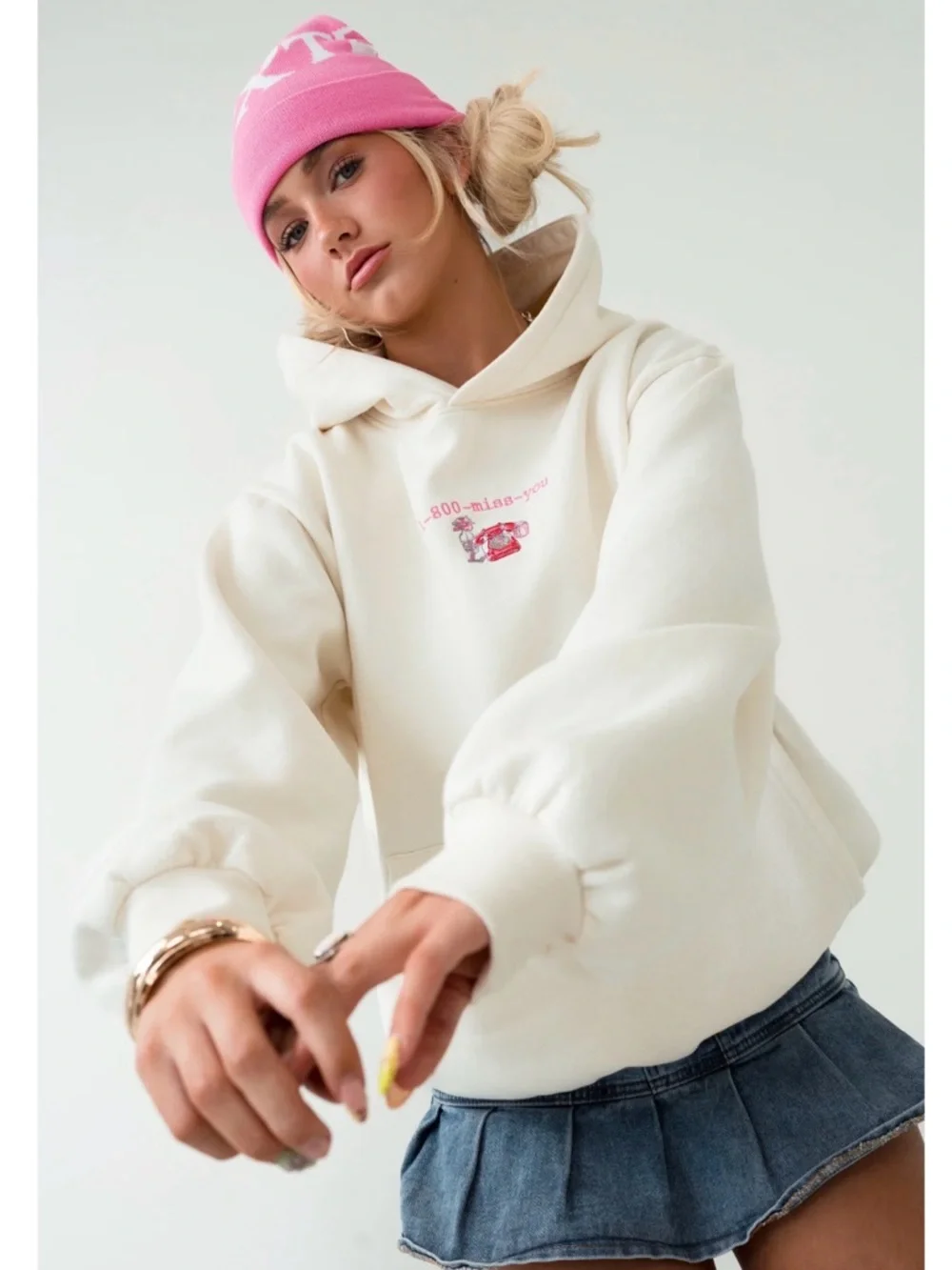 Happy Camp3r Call Me When You See This Embroidered hoodie Size S - Picture 2 of 4